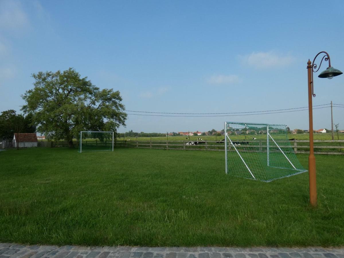 Vakantiehoeve 'T Goed Ter Leeuwen De Haan Esterno foto