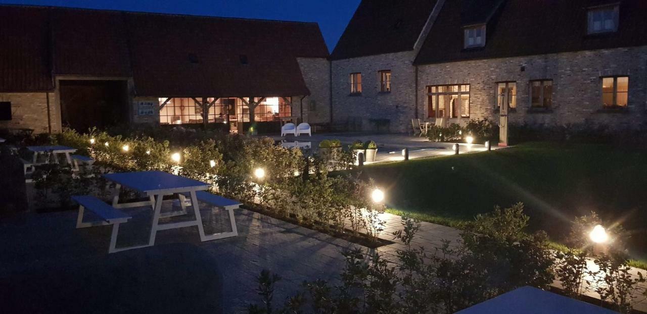 Vakantiehoeve 'T Goed Ter Leeuwen De Haan Esterno foto